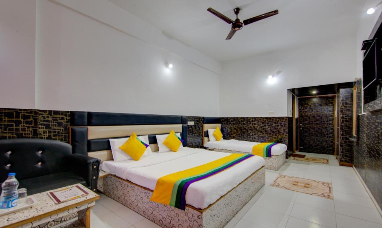 Itsy Hotels Satya Shree 카트라 외부 사진