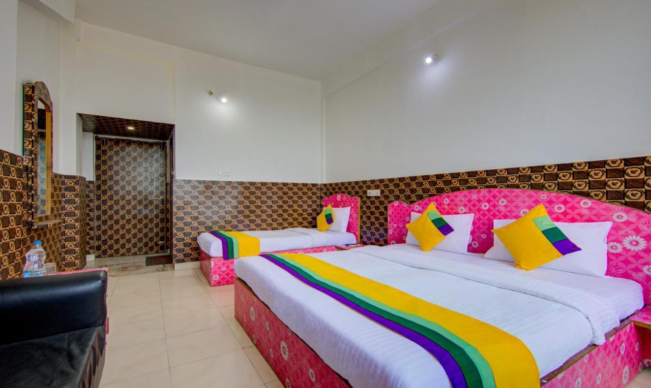 Itsy Hotels Satya Shree 카트라 외부 사진
